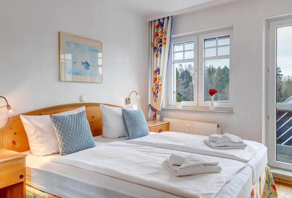 Grosse Schoene 3 Zimmer Ferienwohnung - 100 Qm - In Strandnaehe Fuer 6 Personen!! Херингсдорф Екстериор снимка